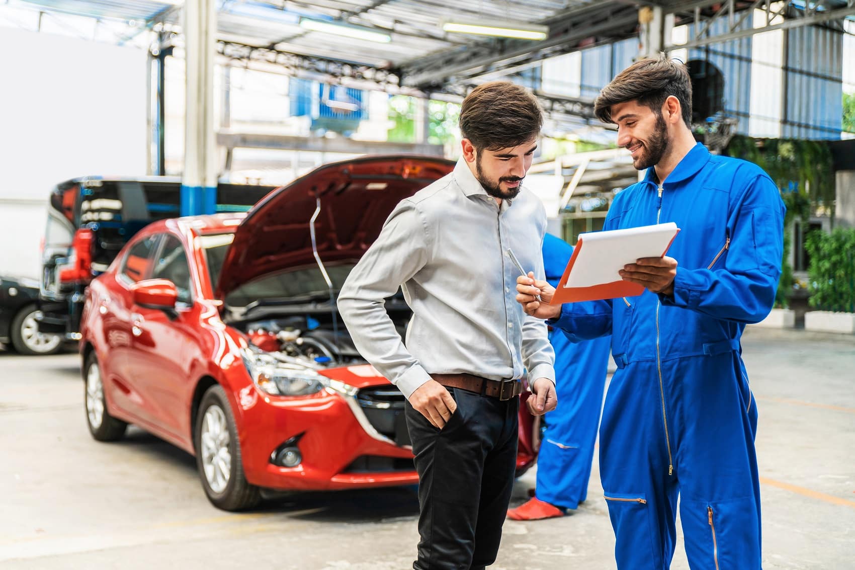 Volkswagen Service Technician and Customer